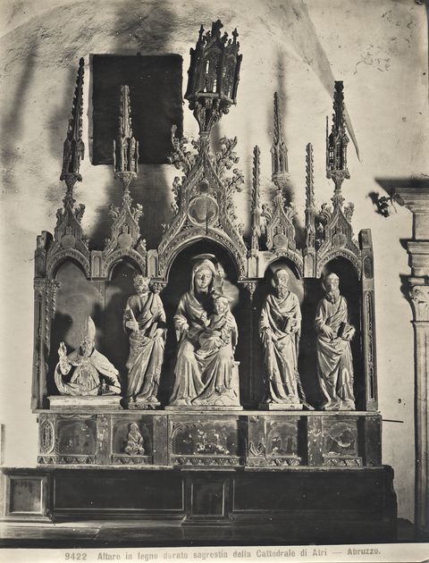 Moscioni, Romualdo — Altare in legno dorato sagrestia della Cattedrale di Atri - Abruzzo — insieme